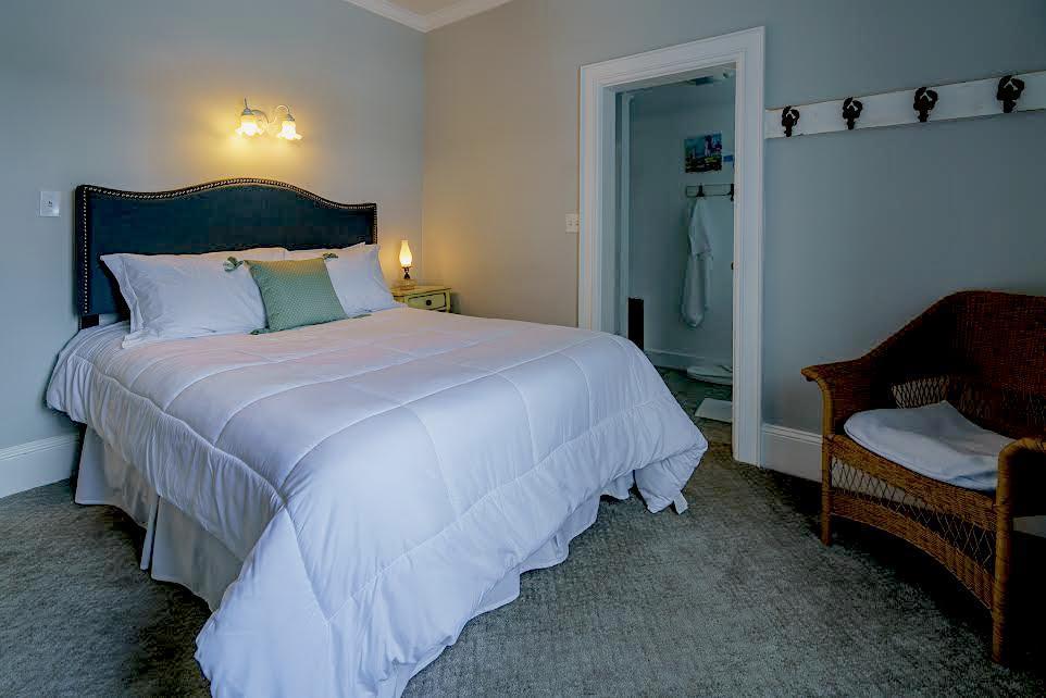 Captain Sawyer'S Bed And Breakfast Бутбей-Харбор Экстерьер фото